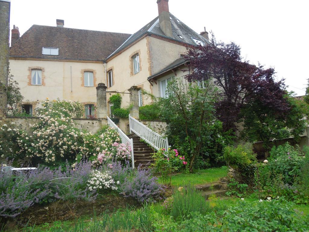 Carrefour De L'Ormeau Bed and Breakfast Mondoubleau Værelse billede