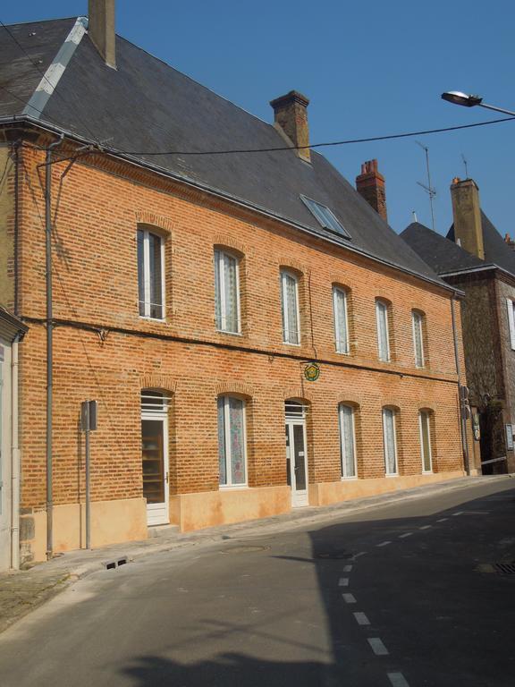 Carrefour De L'Ormeau Bed and Breakfast Mondoubleau Eksteriør billede