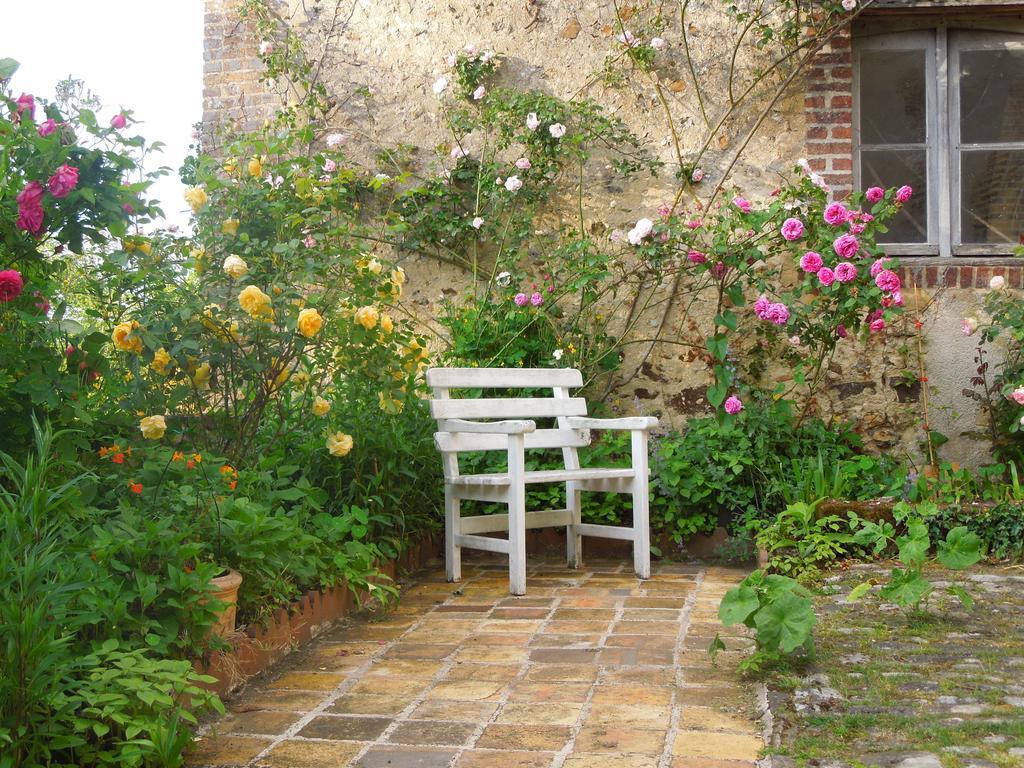 Carrefour De L'Ormeau Bed and Breakfast Mondoubleau Eksteriør billede
